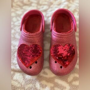 *Copy* Crocs Classic Lined Pink Glitter Heart Clog